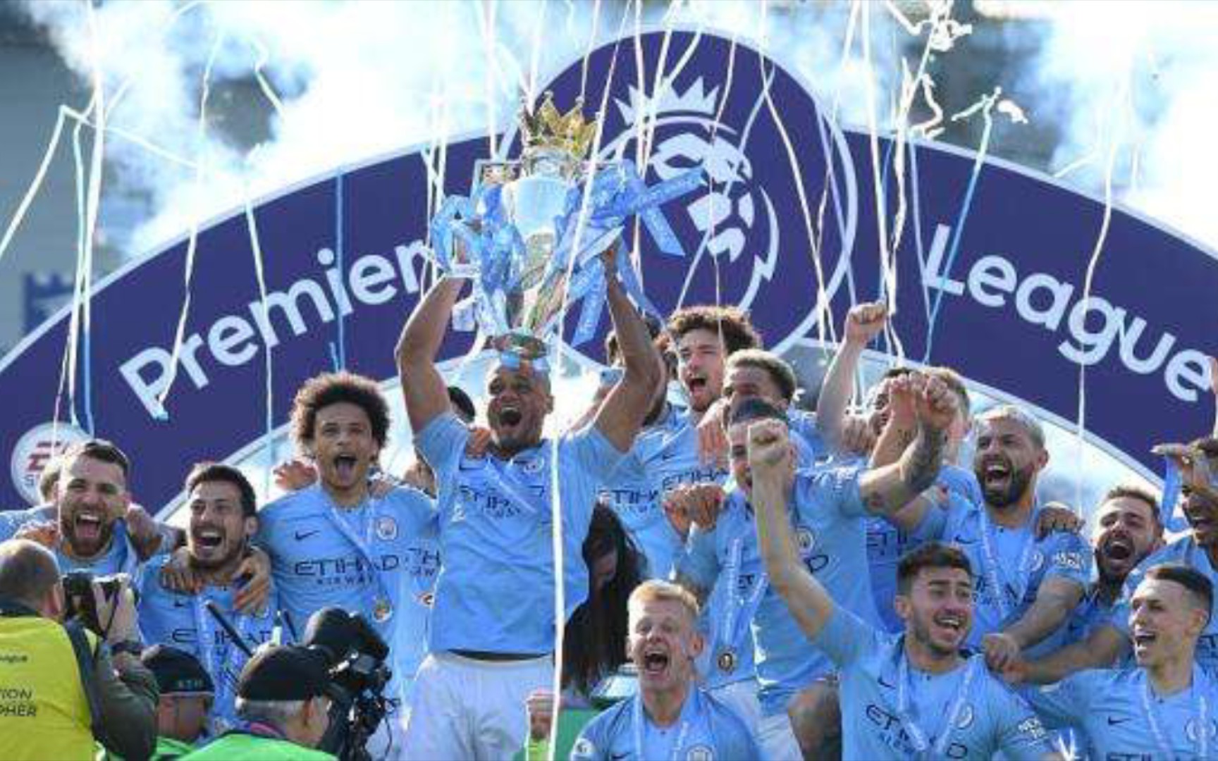 球员受伤后 球员受伤后